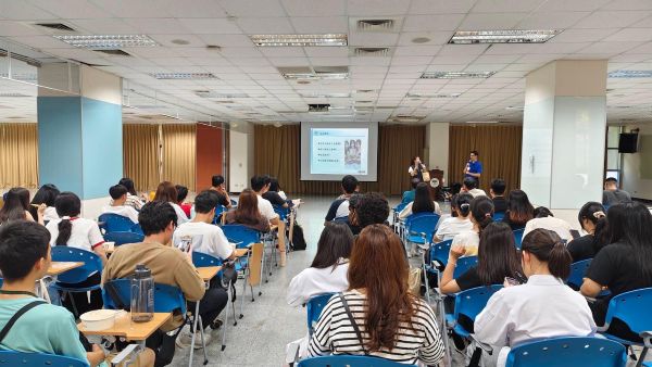跨國反詐守護行動　小港警進入校園強化外籍生防護網1